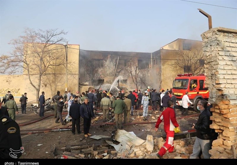 سقوط هواپیمای جنگنده در تبریز/ سه فوتی در سانحه سقوط هواپیمای جنگی در تبریز+ عکس و جزئیات