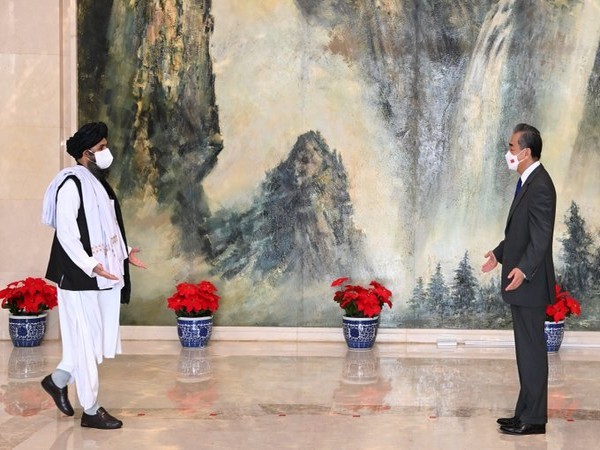 چرا روسیه و چین مواضع معتدلی در قبال به قدرت رسیدن طالبان دارند؟