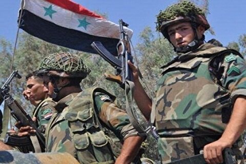 مقابله ارتش سوریه با حمله داعش در حومه الرقه