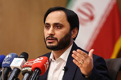 بهادری جهرمی: معاون اجرایی به تبریز رفت