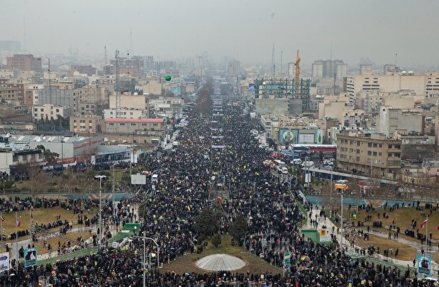 گزارش تصویری راهپیمایی 22 بهمن/ حضور پرشکوه مردم