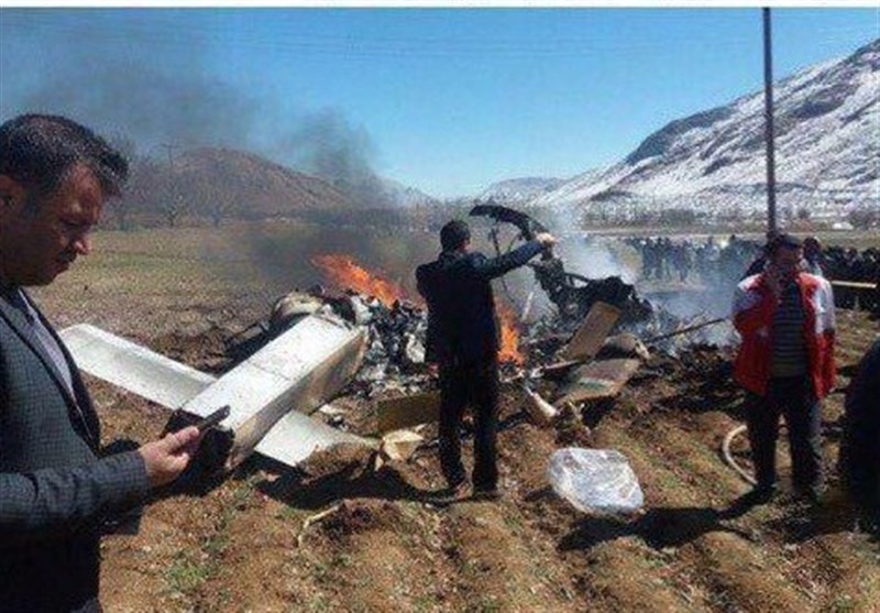 5 کشته در سقوط بالگرد اورژانس در چهارمحال و بختیاری+عکس
