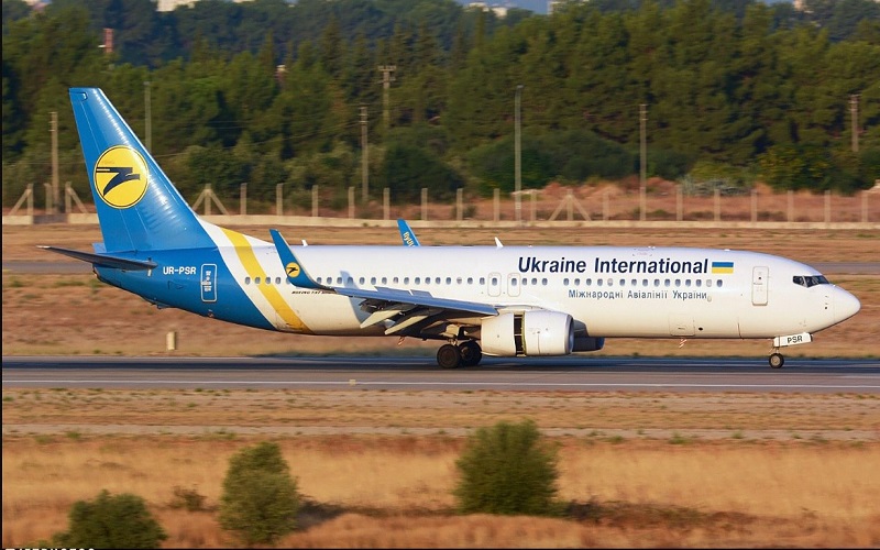 جزئیات سقوط هواپیمای مسافربری اکراینی/ ساقی شدن هواپیما با موشک صحت دارد؟ +عکس و فیلم
