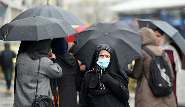 تصاویر رسانه خارجی از ماسک زدن شهروندان تهرانی درپی شیوع کرونا