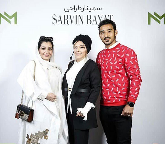 ساره بیات در کنار خواهرش و رضا قوچان‌نژاد+عکس
