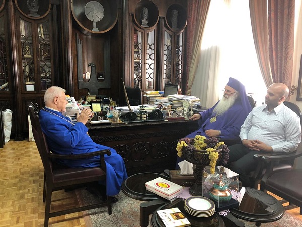 دیدار دو اسقف با موضوع امام حسین(ع) در کلیسای ارامنه تهران