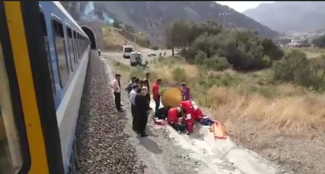عکاسی پر دردسر موجب تصادف هولناک قطار رشت با زن رودباری شد