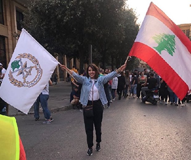 دلبرای لبنانی؛ همه خوشگلا انقلابی‌اند +عکس