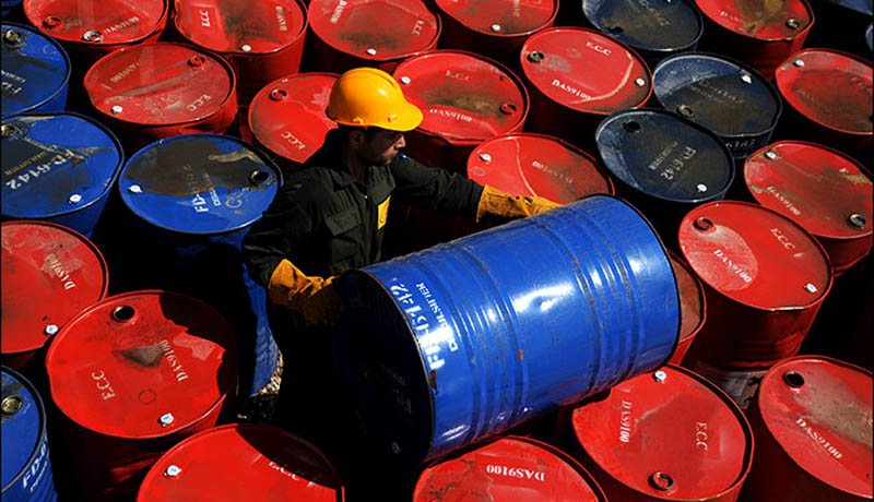 مانع‌تراشی روسیه، عربستان و آمریکا برای بازگشت ایران به بازارهای نفت
