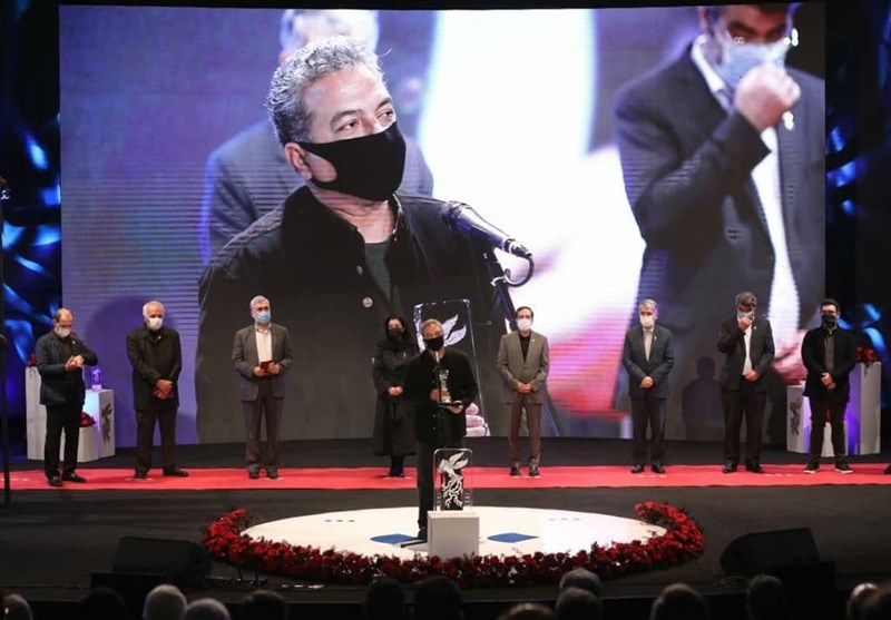 اختتامیه جشنواره فیلم فجر|«ابلق» بهترین فیلم از نگاه بینندگان/ نادیده گرفته شدن قهرمانان ملی+ تصاویز