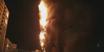فیلم| آتش سوزی برج عظیم شارجه امارات+ اخرین اخبار