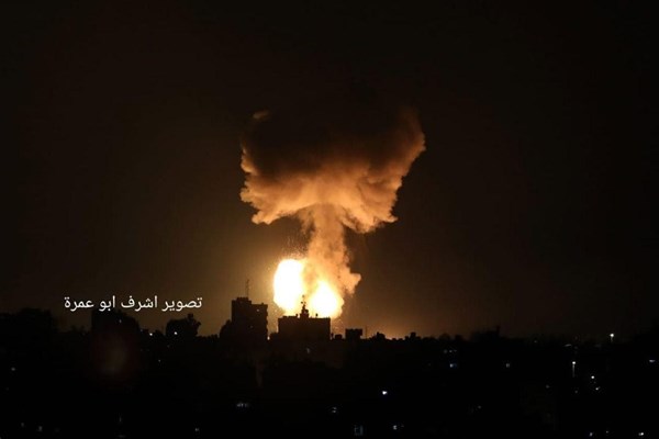 حملات رژیم صهیونیستی به شمال و جنوب نوار غزه+ عکس و فیلم