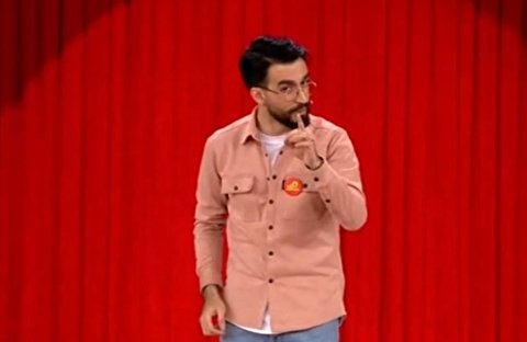 اجرای یاشار کبیری در خنداننده شو 3 خندوانه+ فیلم