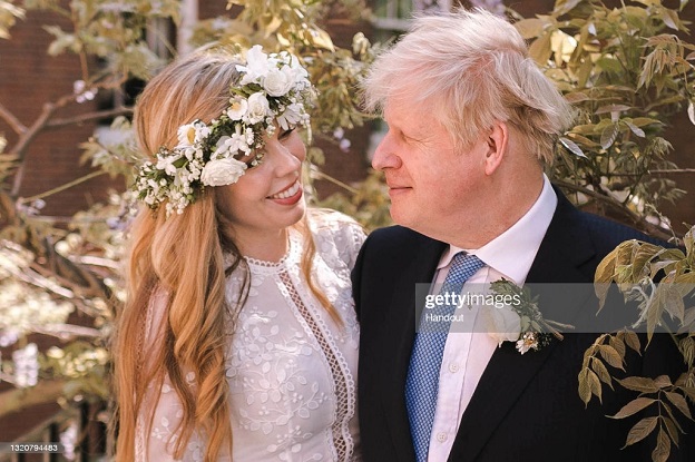 عکس| ازدواج پنهانی نخست وزیر بریتانیا