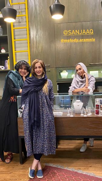 حضور شقایق دهقان در مغازه شاهرخ استخری + عکس