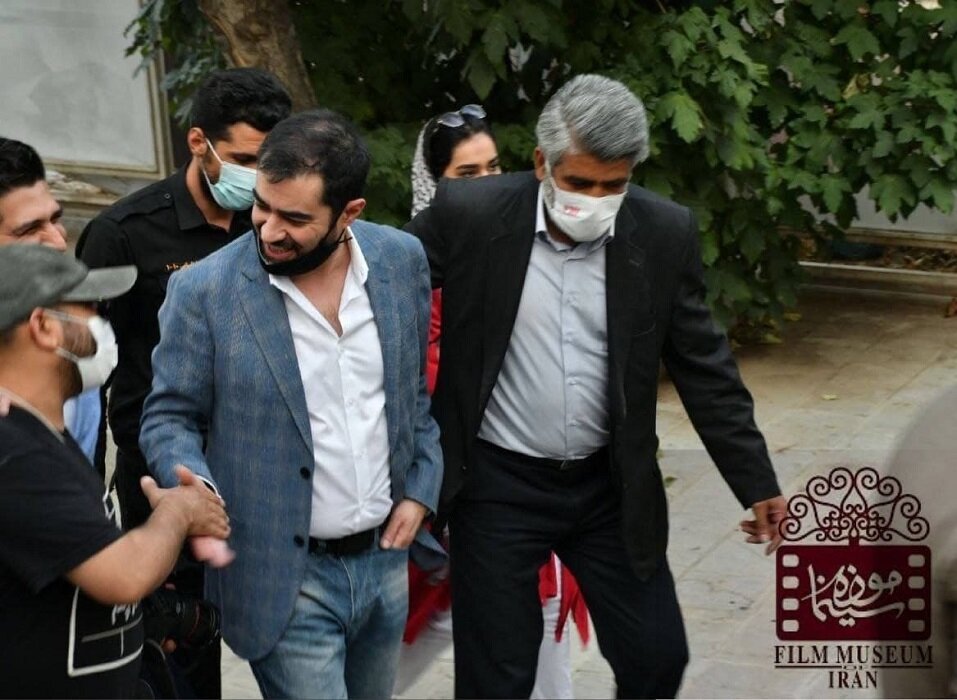 شهاب حسینی بدون ماسک در یک مکان عمومی+عکس