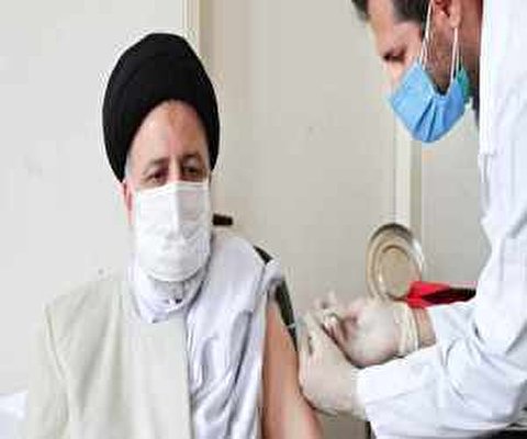رئیس جمهور، اولین دوز واکسن ایرانی کرونا را دریافت کرد