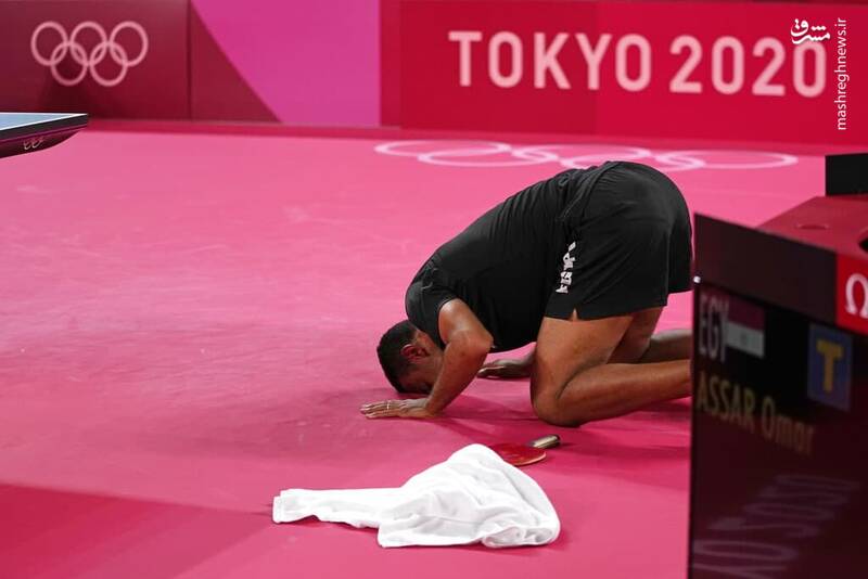 عکس| سجده شکر تنیس باز مصری در المپیک توکیو