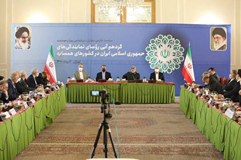 حضور سردار قاآنی در جمع سفرا و روسای نمایندگی‌های ایران