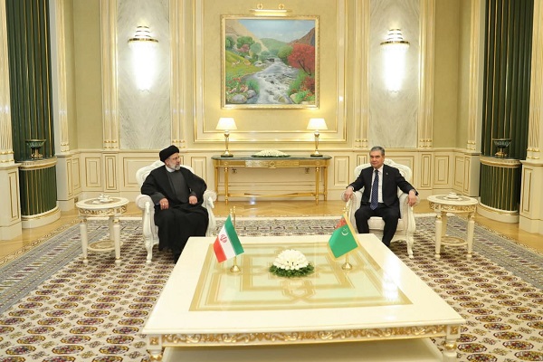 عکس| روسای جمهور ایران و ترکمنستان دیدار کردند