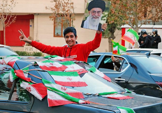جمهوری اسلامی، امید به آینده و لزوم تربیت نسل انقلابی