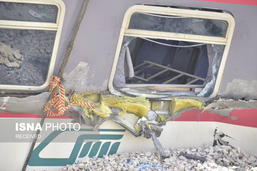 خروج قطار مشهد یزد از ریل امروز با ۲۱ کشته،۸۶ مصدوم و ۵ مصدوم بدحال+ اعزام تیم‌های امدادی+ عکس