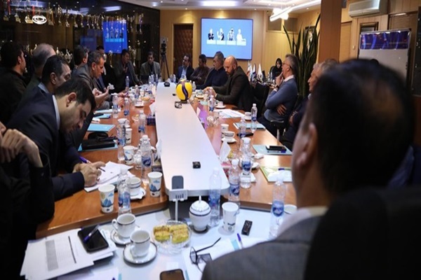 نشست سه ساعته شورای فنی والیبال برای انتخاب سرمربی