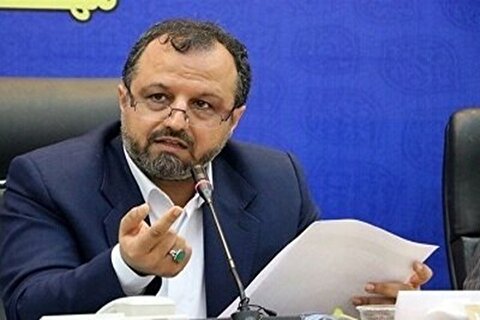 خاندوزی:موج خبری کاذب درباره مالیات طلافروشان صحت ندارد