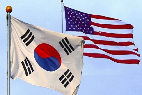 بازدید فرمانده دریایی کره جنوبی از پایگاه هسته‌ای آمریکا