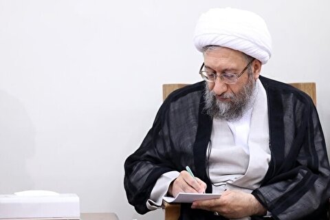 آیت‌الله آملی لاریجانی: حضور بابصیرت مردم ایران در انتخابات قابل تقدیر است