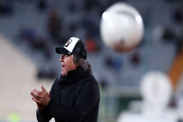 گلایه ساپینتو از هواداران استقلال