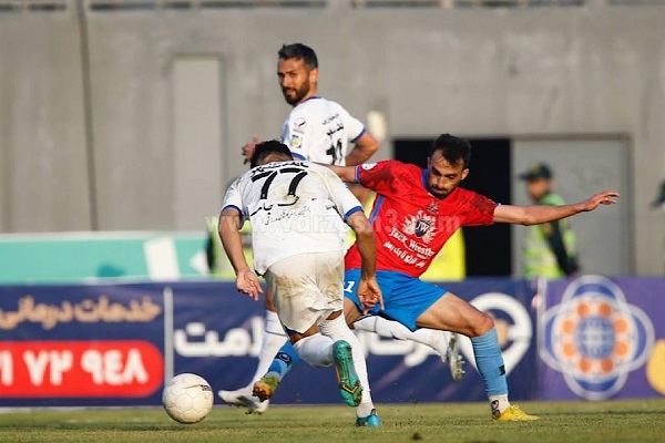 بازگشایی طبقه دوم آزادی برای هواداران استقلال