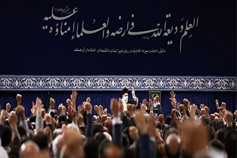 رهبر انقلاب: ما روی مبنای اسلامی‌مان نمی‌خواهیم طرف سلاح هسته‌ای برویم/  توافق اشکال ندارد اما زیرساخت‌های هسته‌ای نباید دست بخورد