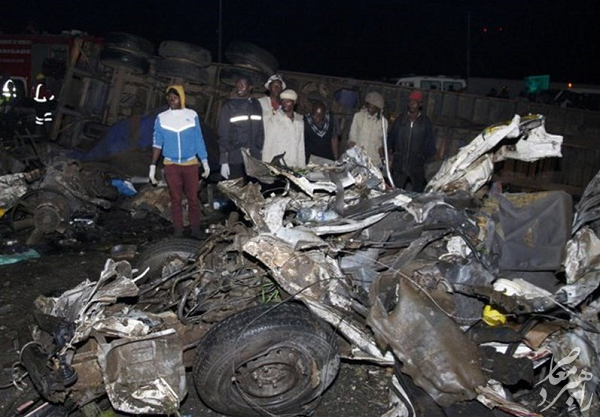 حادثه دلخراش رانندگی در کنیا ۵۱ فوتی بر جای گذاشت + عکس