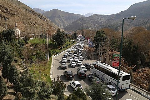 وضعیت راه‌های کشور/ ترافیک سنگین در چالوس و هراز