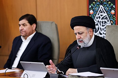 آیت الله رئیسی:پرداختن به حاشیه‌ها حتما خطای راهبردی است