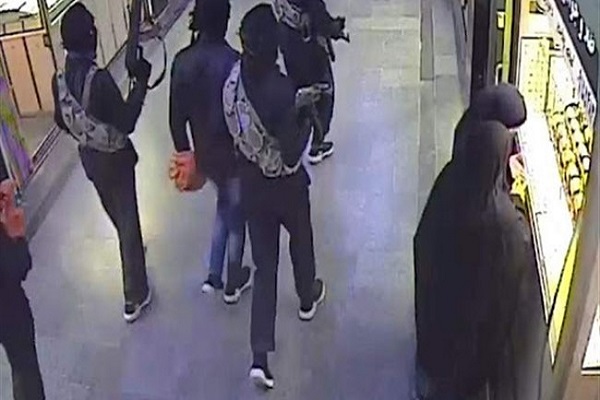 سرقت مسلحانه از طلا فروشی در تربت‌جام