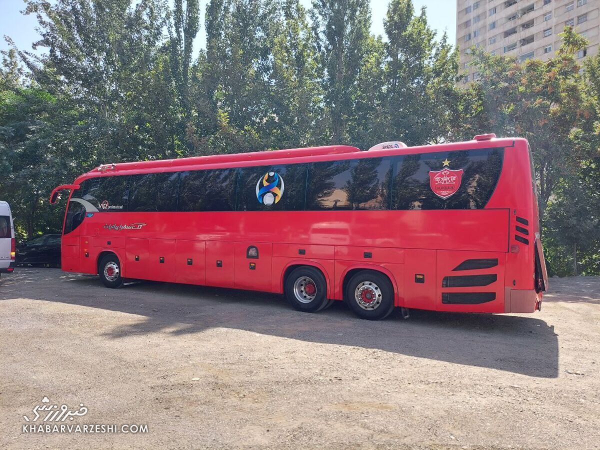 عکس| رونمایی از اتوبوس‌های اختصاصی برای رونالدو و النصر