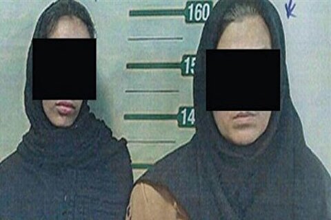 دستگیری 2 زن کلاهبردار با 103 سکه تقلبی در مشهد دستگیری 2 زن کلاهبردار با 103 سکه تقلبی در مشهد