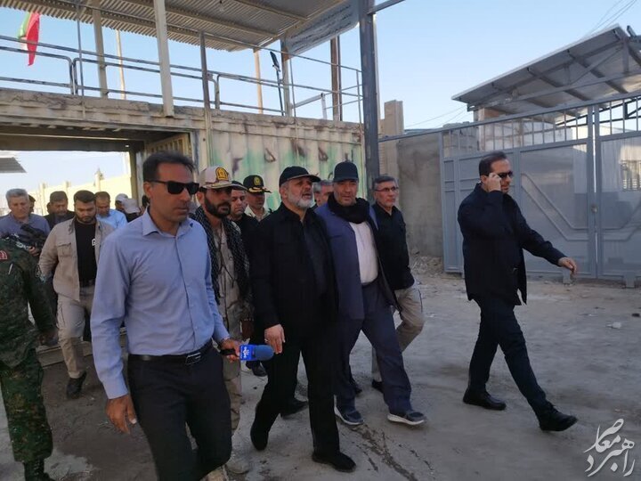 وزیر کشور از پایانه مرزی مهران بازدید کرد + عکس
