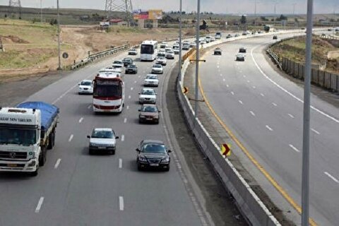 ترافیک صبحگاهی پایتخت در روز شنبه ۲۲ مهر ۱۴۰۲