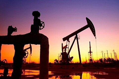 وزارت نفت: روزانه ۳ میلیون و ۳۰۰ هزار بشکه نفت خام تولید می‌شود
