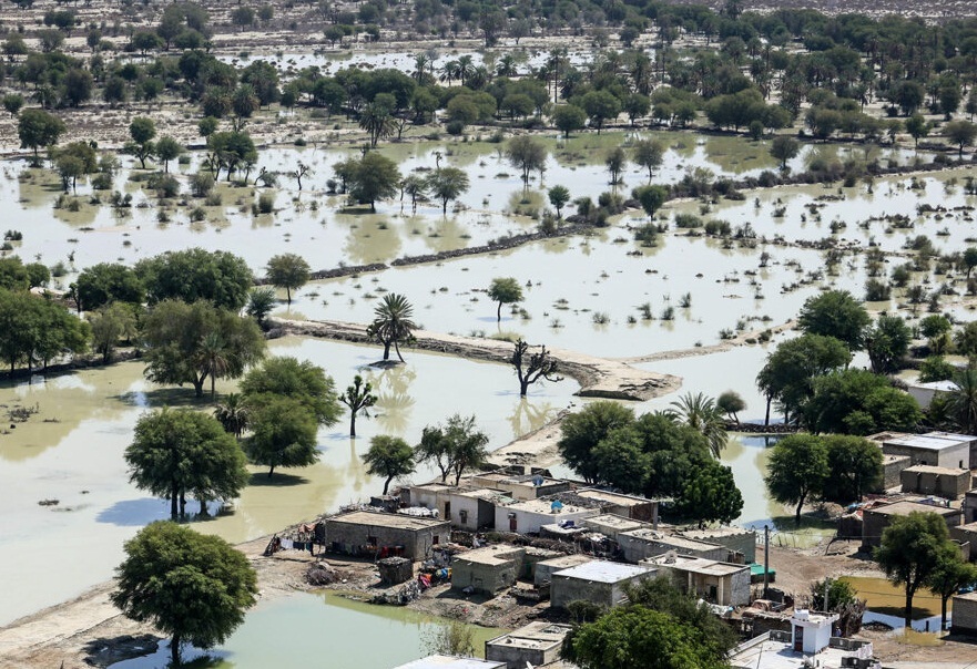 خسارت سنگین بارش باران در سیستان و بلوچستان / درخواست رئیس شورای شهر برای گسیل امکانات به زرآباد + عکس