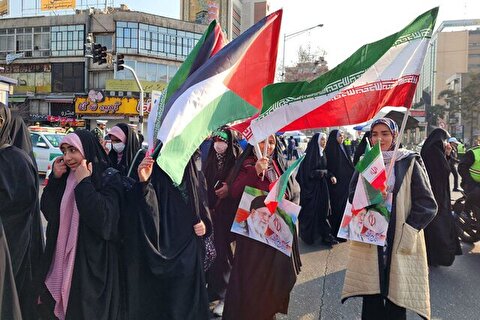 آنچه در راهپیمایی ۲۲ بهمن ۱۴۰۳ در تهران گذشت + تصاویر 