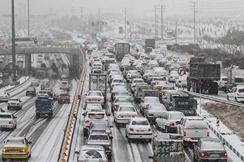 هشدار پلیس درباره لغزندگی معابر در تهران