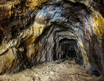 جان باختن ۱۱ معدنچی در معدن ذغال سنگ منطقه سنجدی