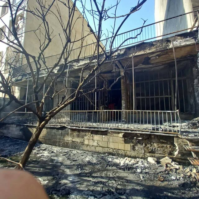 آتش‌ سوزی انبار لوازم ساختمانی در مجیدیه + عکس