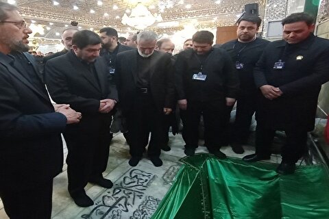 مخبر سرپرست ریاست جمهوری ظهر امروز در آیین وداع و تدفین شهید حسین...