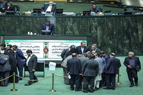 اعتراض به انتخابات نایب رئیسی مجلس/آرا باز شمارش شد