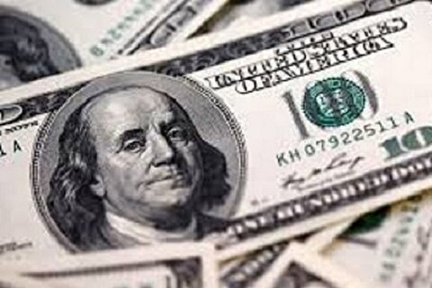افزایش ۱۳۰ تومانی نرخ دلار در مرکز مبادله‌ ایران